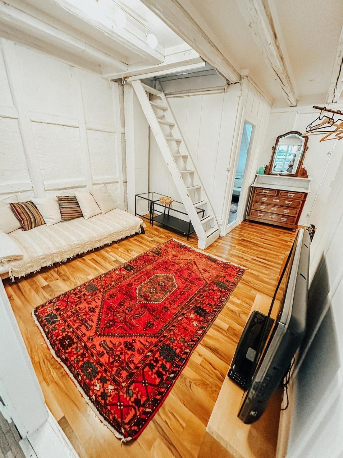 Apartment With Terrace *